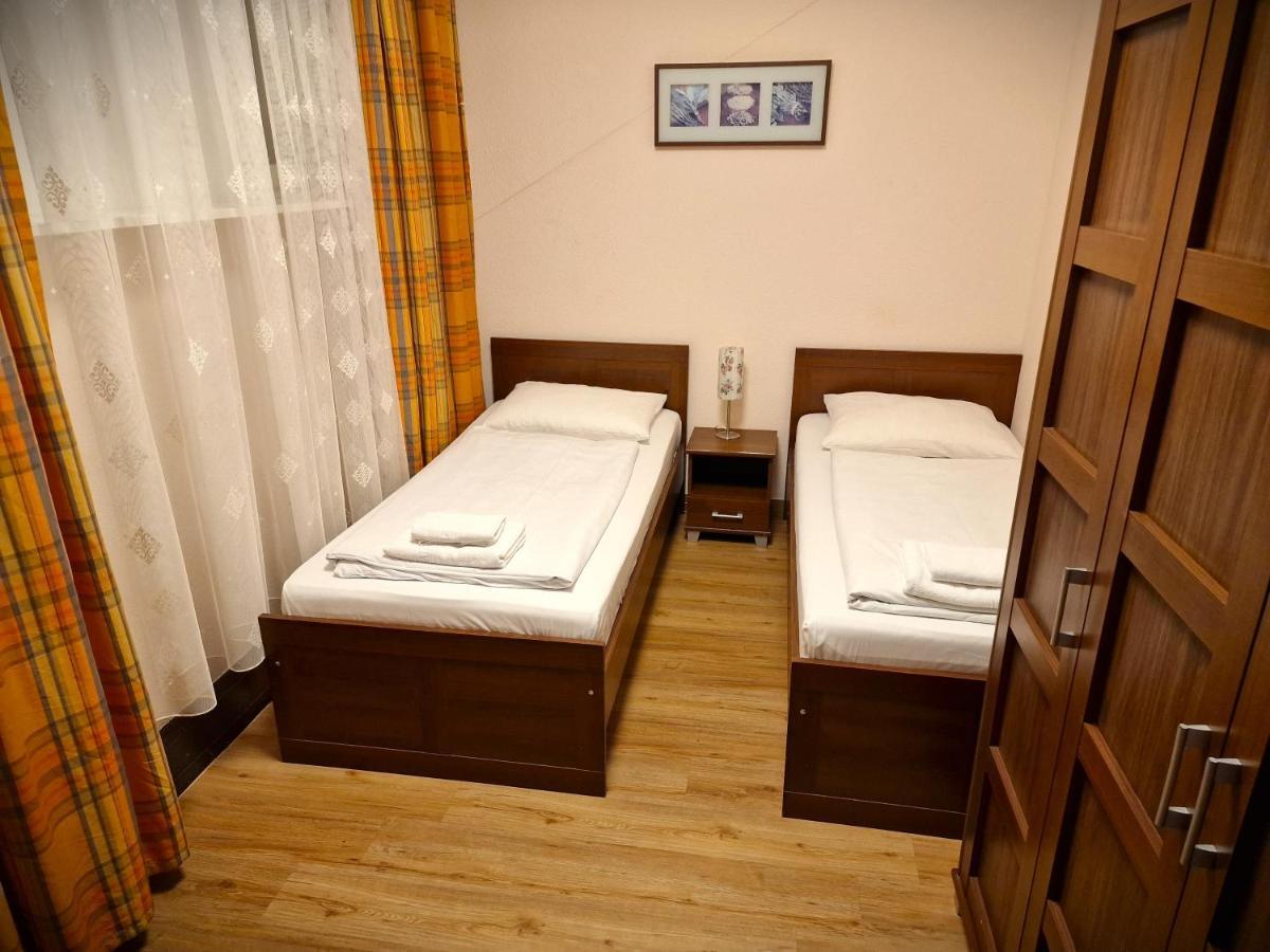 Mikon Eastgate Hotel - City Centre Berlin Bagian luar foto