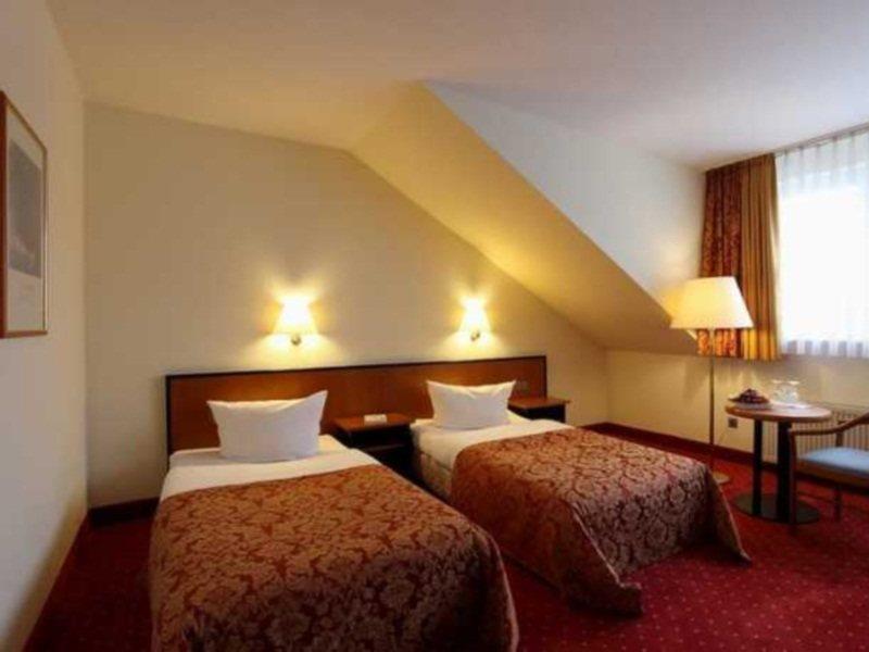 Mikon Eastgate Hotel - City Centre Berlin Bagian luar foto